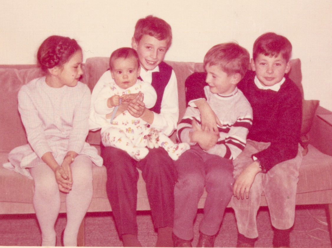 Fünf Teicke-Kinder 1966 in Hann.-Münden: Andrea, Bernhard, Wolfgang (Wolle), Justus und Stephan (Happy) Teicke